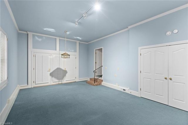 1001 Nuthatch Court, High Point, NC 27262