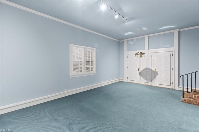 1001 Nuthatch Court, High Point, NC 27262