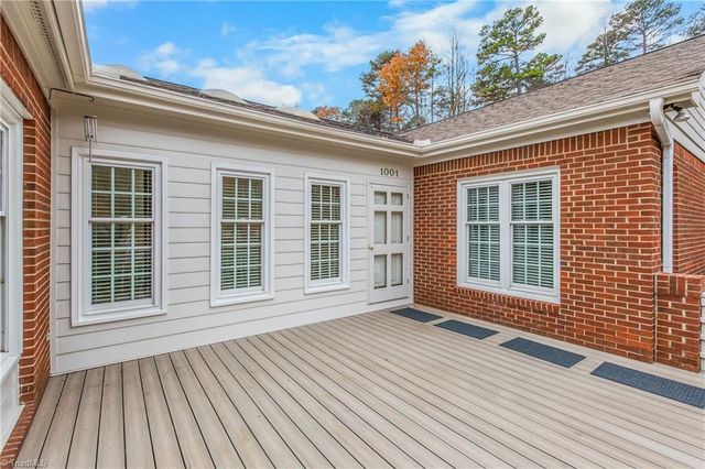 1001 Nuthatch Court, High Point, NC 27262