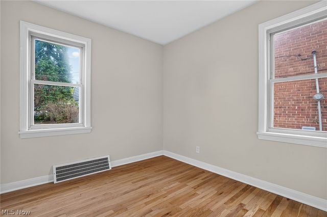 13517 Saint James Avenue, Cleveland, OH 44135