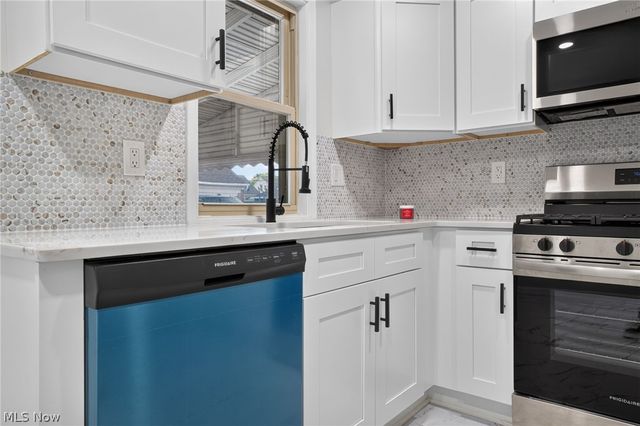 13517 Saint James Avenue, Cleveland, OH 44135