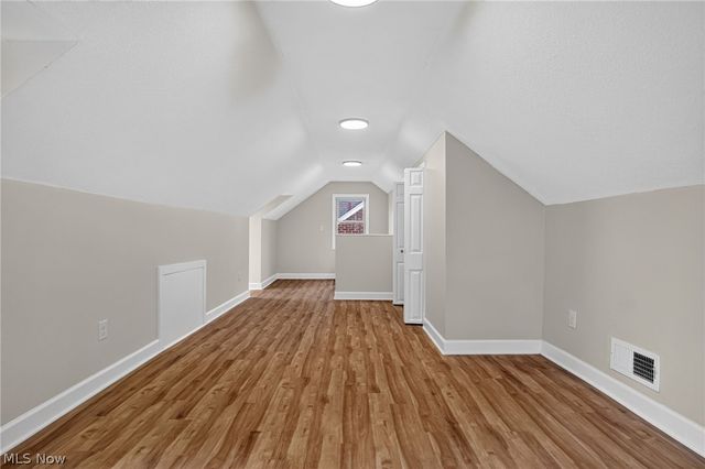 13517 Saint James Avenue, Cleveland, OH 44135