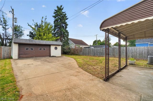 13517 Saint James Avenue, Cleveland, OH 44135