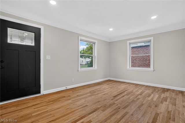 13517 Saint James Avenue, Cleveland, OH 44135