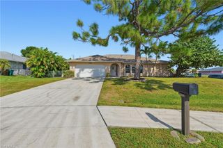 219 SW Trafalgar PKWY, Cape Coral, FL 33991