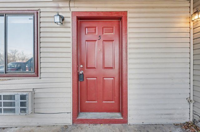 1037 Happy Hollow Road 8, Fayetteville, AR 72701