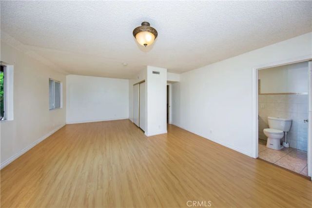 9642 Via Torino 132, Sun Valley, CA 91504