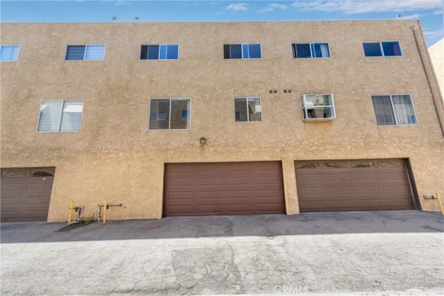 9642 Via Torino 132, Sun Valley, CA 91504