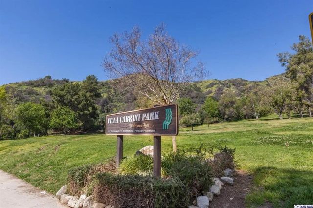 9642 Via Torino 132, Sun Valley, CA 91504