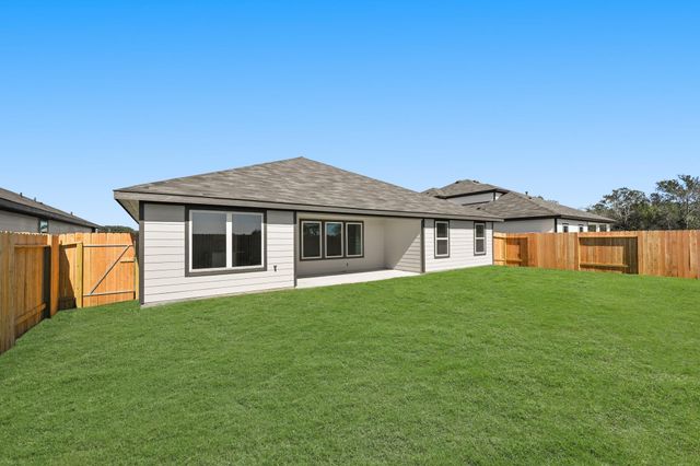 143 Wildflower Lane, Dayton, TX 77535