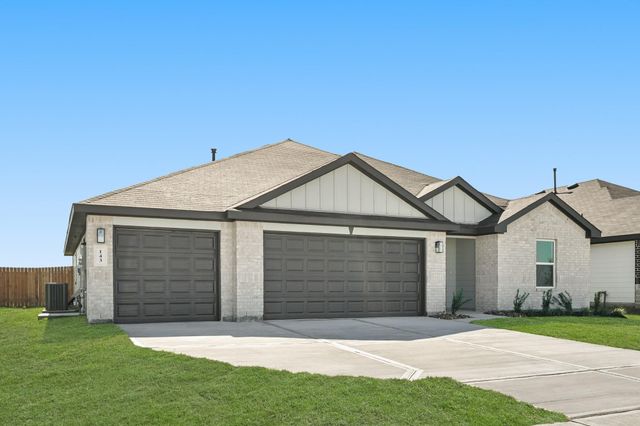 143 Wildflower Lane, Dayton, TX 77535