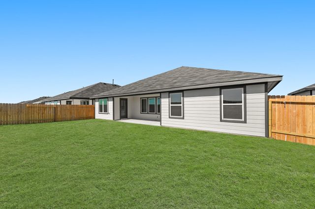 143 Wildflower Lane, Dayton, TX 77535