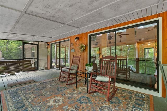 305 WALNUT SPRINGS Road, Blairsville, GA 30512