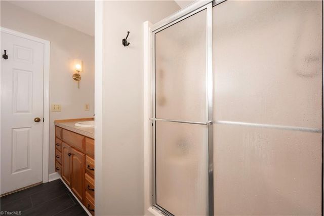 399 Comanche Drive, Advance, NC 27006