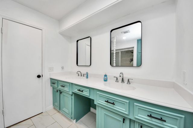 2903 Blue Glen Lane, Houston, TX 77073