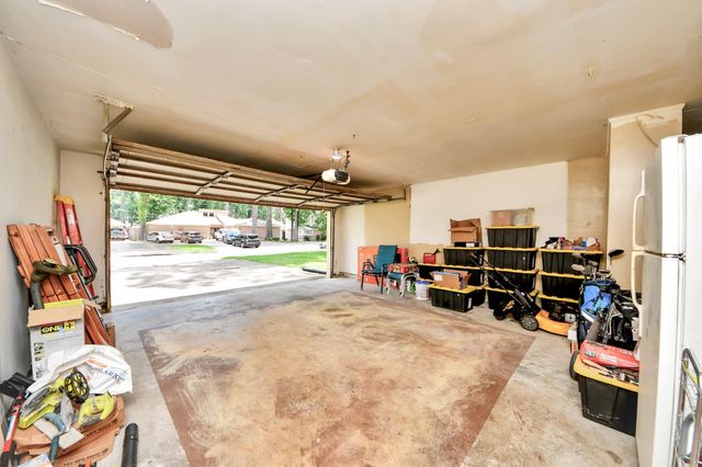 2903 Blue Glen Lane, Houston, TX 77073