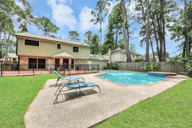 2903 Blue Glen Lane, Houston, TX 77073
