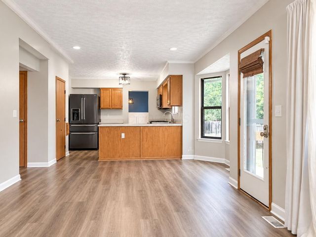 3280 Bellerive Drive, Pickerington, OH 43147