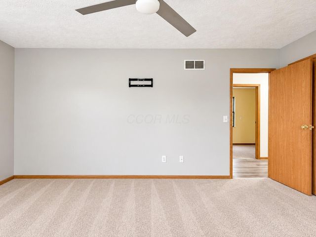 3280 Bellerive Drive, Pickerington, OH 43147
