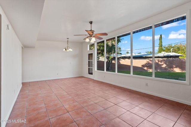 3232 N Christmas Avenue, Tucson, AZ 85716