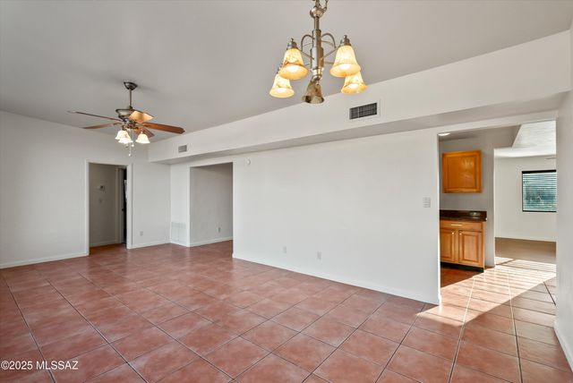 3232 N Christmas Avenue, Tucson, AZ 85716