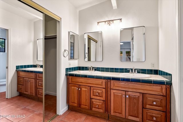 3232 N Christmas Avenue, Tucson, AZ 85716