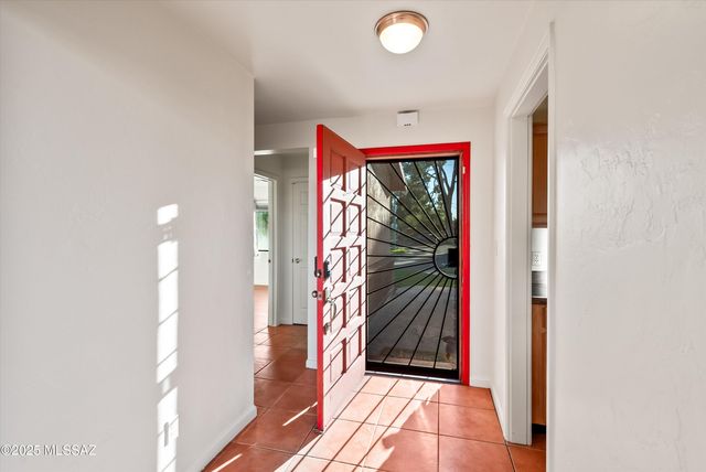 3232 N Christmas Avenue, Tucson, AZ 85716