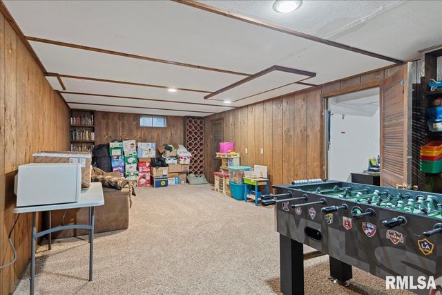 50 Crusaders Road, Springfield, IL 62704