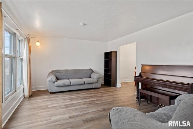 50 Crusaders Road, Springfield, IL 62704