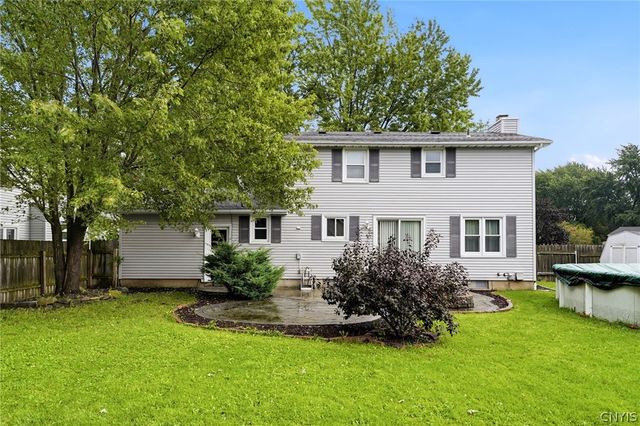 101 Park Lane Circle, Lockport City, NY 14094