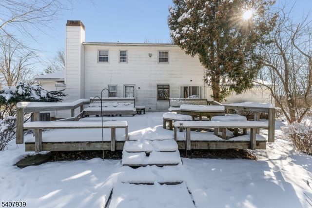 3 Meadow Lark Ct, Raritan Twp., NJ 08822