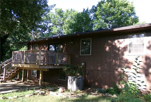 1403 Ridgeway Drive, Richmond, MO 64085