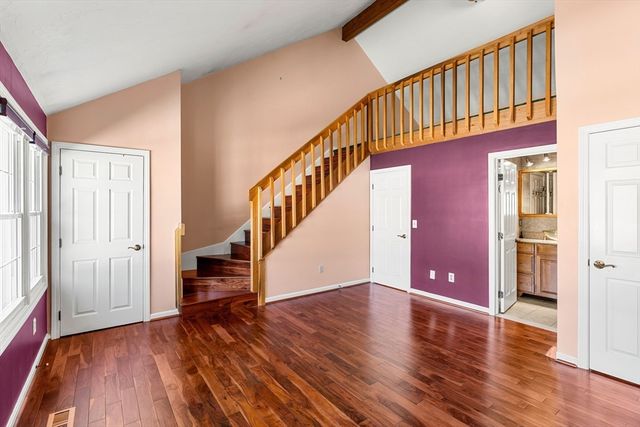 148 Heritage Dr 148, Tewksbury, MA 01876