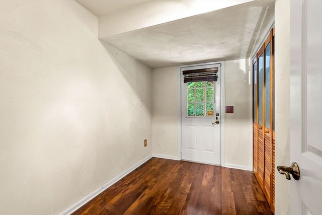 148 Heritage Dr 148, Tewksbury, MA 01876