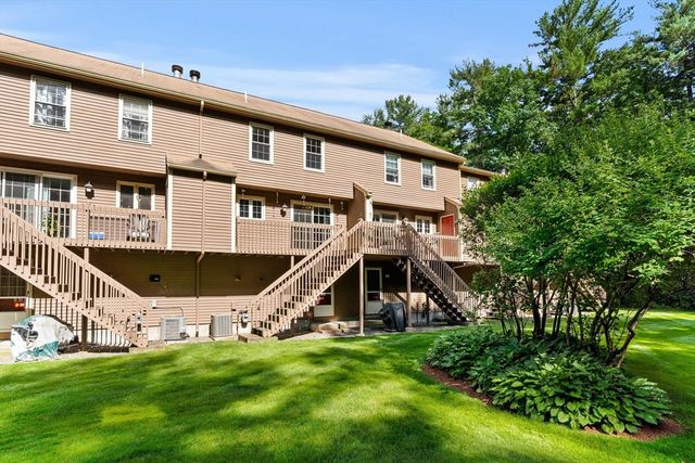 148 Heritage Dr 148, Tewksbury, MA 01876