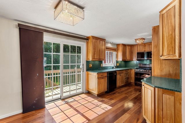 148 Heritage Dr 148, Tewksbury, MA 01876