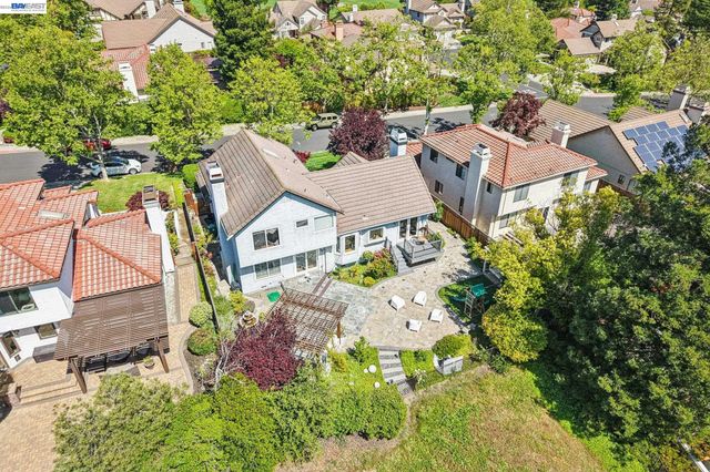1095 Canyon Hills Rd, San Ramon, CA 94582
