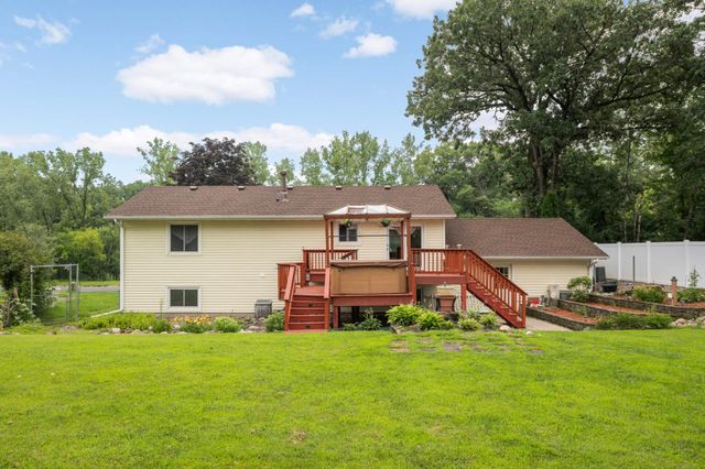 1173 Duckwood Drive, Eagan, MN 55123