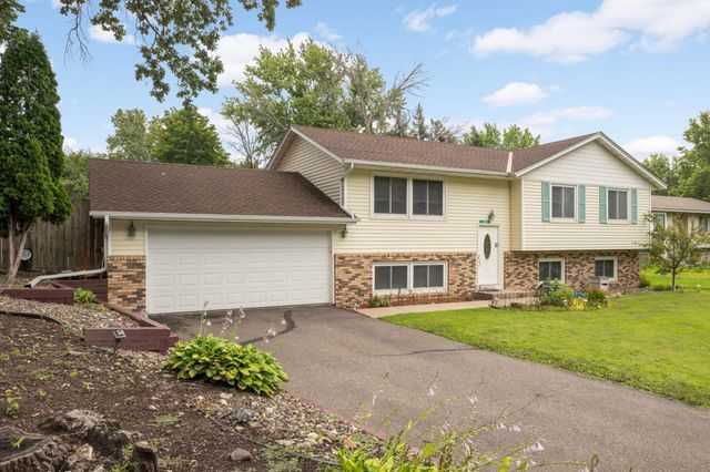 1173 Duckwood Drive, Eagan, MN 55123