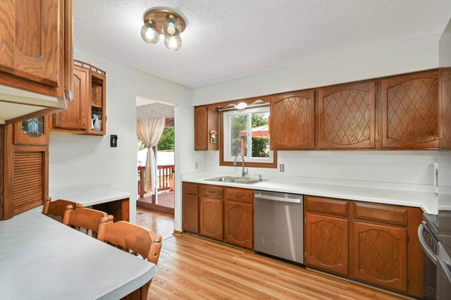 1173 Duckwood Drive, Eagan, MN 55123