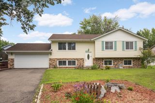 1173 Duckwood Drive, Eagan, MN 55123