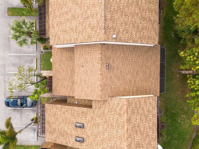 4169 S Pine Island Rd, Davie, FL 33328