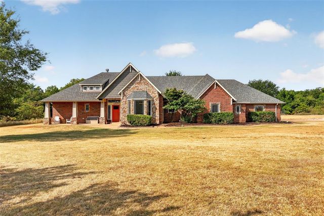 2807 Edmond NE Road, Piedmont, OK 73078