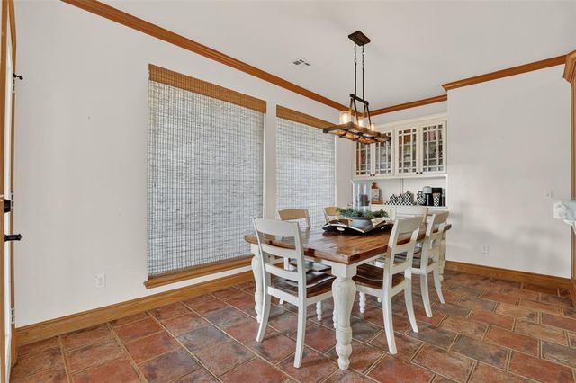 2807 Edmond NE Road, Piedmont, OK 73078