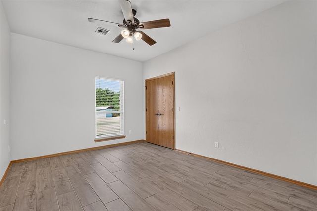 2807 Edmond NE Road, Piedmont, OK 73078