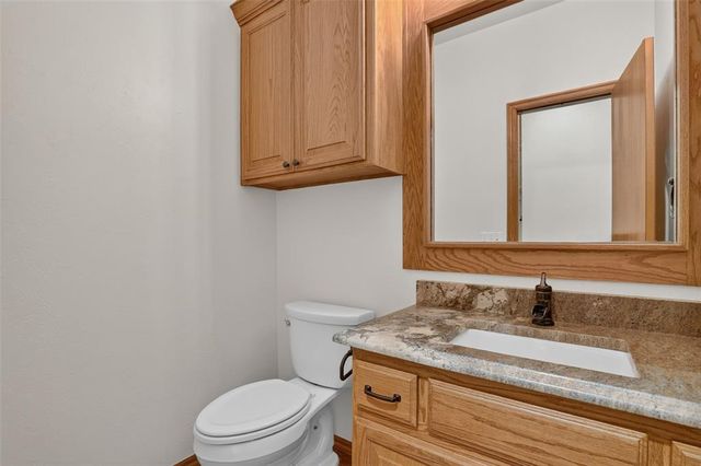 2807 Edmond NE Road, Piedmont, OK 73078