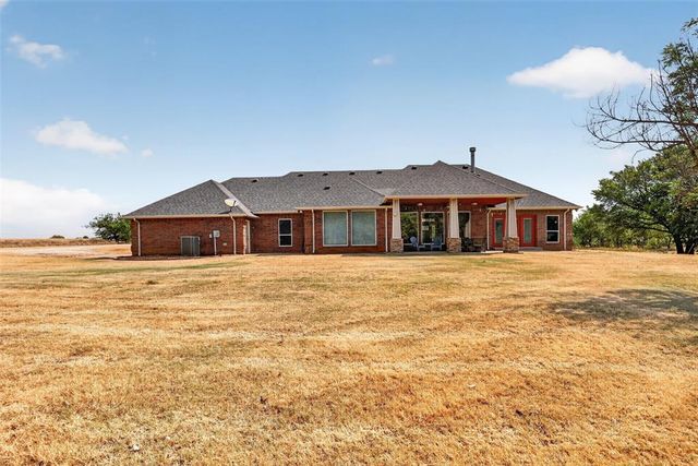 2807 Edmond NE Road, Piedmont, OK 73078