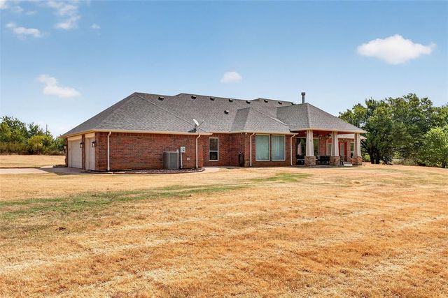 2807 Edmond NE Road, Piedmont, OK 73078