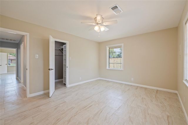 2513 Meadow Lane, La Marque, TX 77568