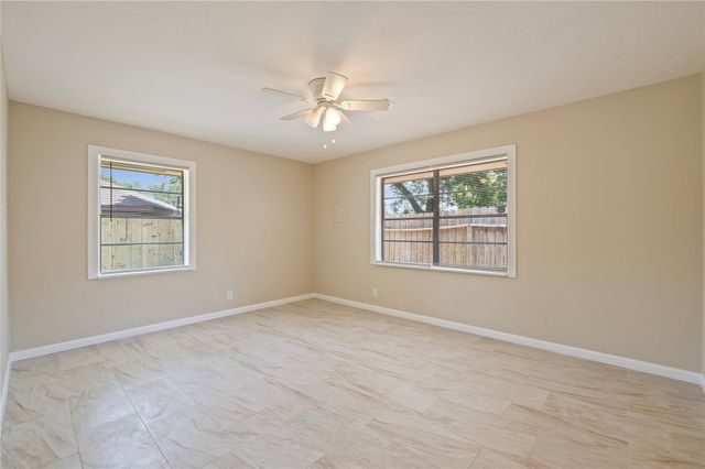 2513 Meadow Lane, La Marque, TX 77568